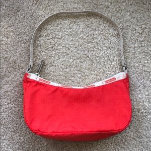 LeSportsac lulu red/orange color